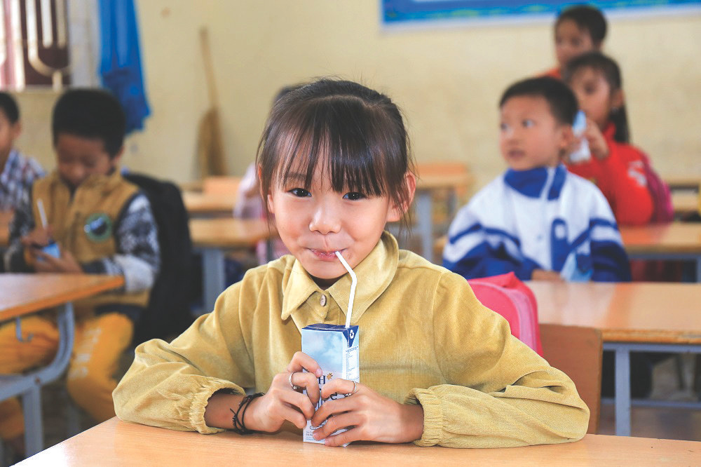 Anh Hung Lao dong Thai Huong duoc ton vinh Nha Lanh dao phat trien ben vung cua nam o hang muc toan cau-Hinh-4