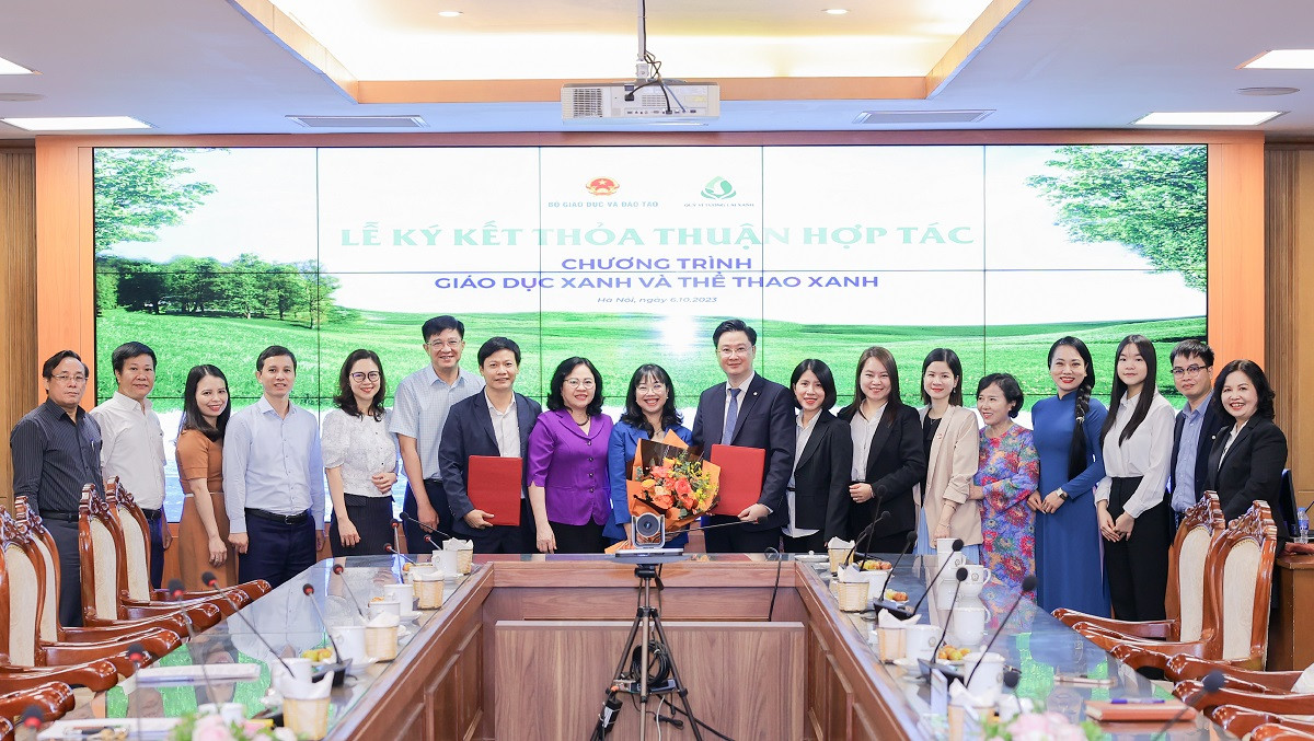 Bộ giáo dục và đào tạo đồng hành cùng Vingroup triển khai chương trình giáo dục xanh và thể thao xanh - Hình 3 Bo giao duc va dao tao dong hanh cung Vingroup trien khai chuong trinh giao duc xanh va the thao xanh-Hinh-3