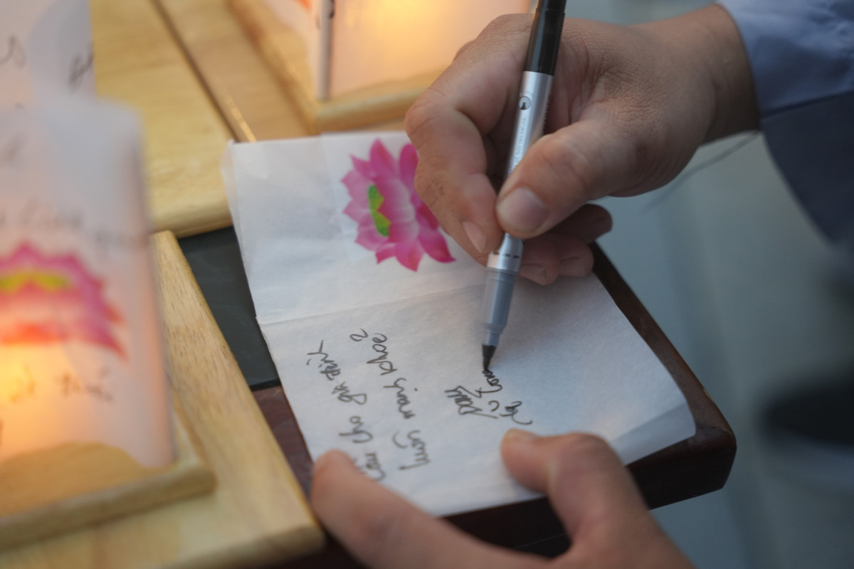 Xuc dong nhung khoanh khac du khach chiem bai nui Ba Den, Tay Ninh-Hinh-5