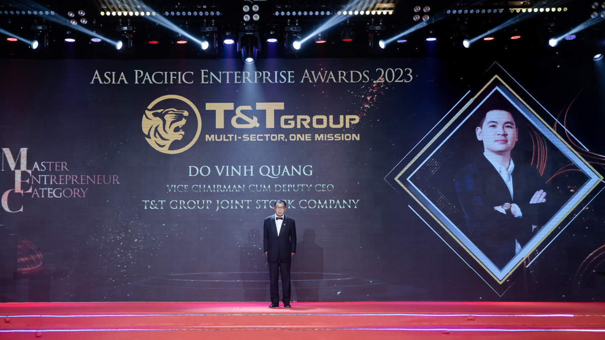 Phó Chủ tịch T&T Group Đỗ Vinh Quang nhận giải Doanh nhân xuất sắc Châu Á 2023 Pho Chu tich T&T Group Do Vinh Quang nhan giai Doanh nhan xuat sac Chau A 2023