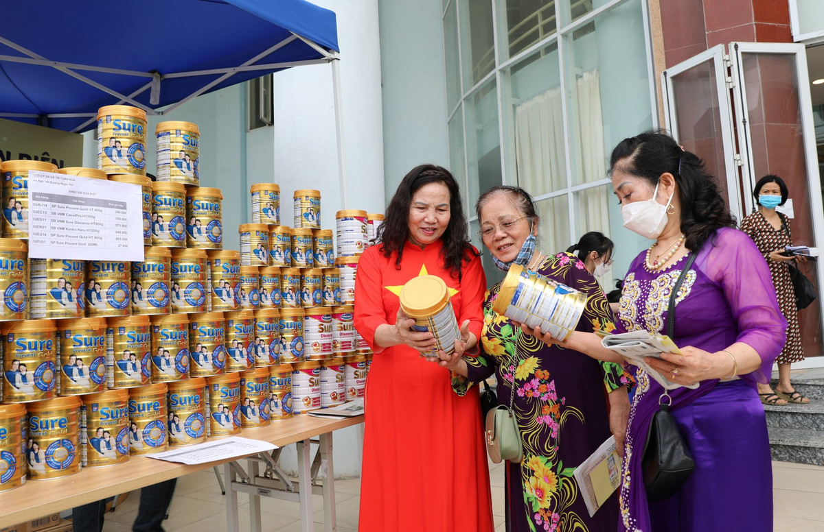 “Co hen cung thanh xuan” - Chuyen tau nguoc thoi gian cho nguoi cao tuoi-Hinh-16