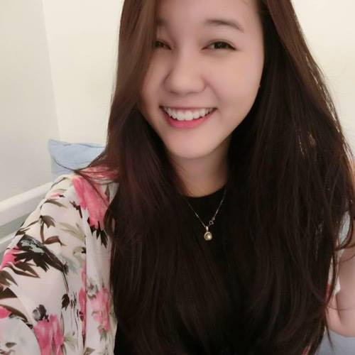 Khánh Vân được chọn vào hội cấp 3 ưu tú của Mỹ, là 1 trong 20 người đại diện trường Notre Dam tham gia cuộc thi toán của bang California.