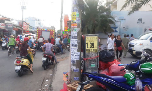 Chay chung cu I-Home o TP HCM, hang tram nguoi dan hoang loan-Hinh-2