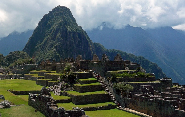 Khi kiểm tra những tàn tích còn sót lại ở Machu Picchu, các chuyên gia không khỏi bất ngờ trước kiến trúc tuyệt vời của những bức tường đá.