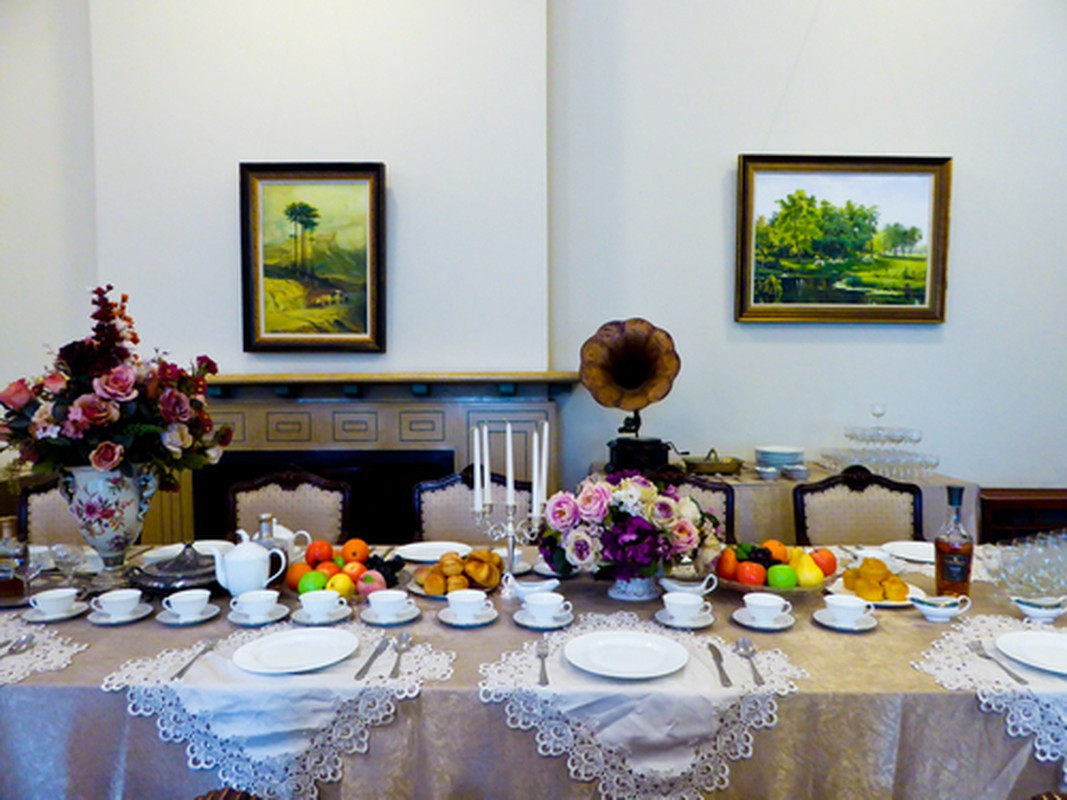 Từ năm 2012, cung điện Mỹ Linh chịu sự quản lý của lăng Tôn Trung Sơn.