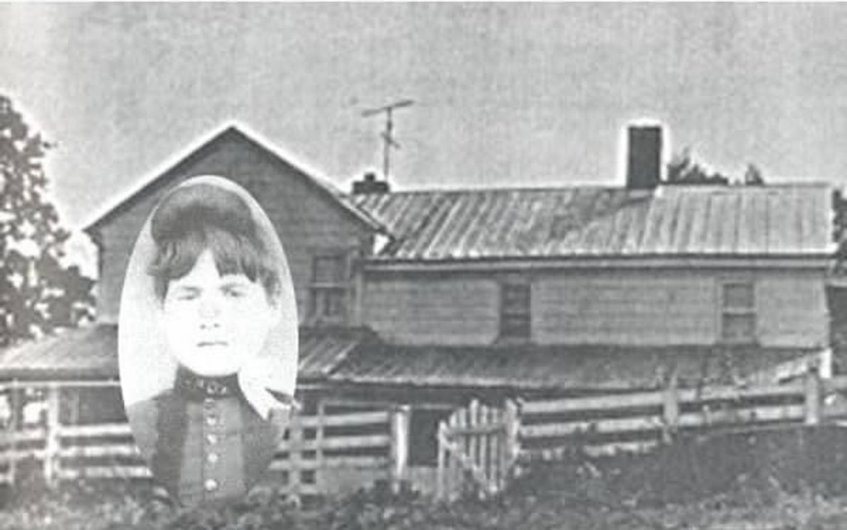 Vào ngày 23/1/1897, cậu bé hàng xóm sống gần nhà Zona có tên là Andy Jones kinh hãi phát hiện con gái bà Heaster nằm bất động dưới chân cầu thang.