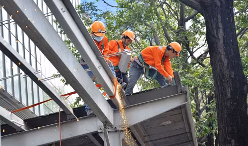 Lan chiem via he, chu toa nha Saigon Centre mat mai che-Hinh-3