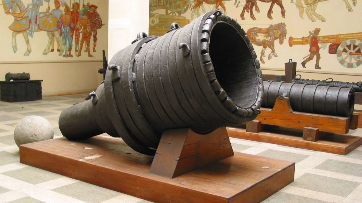 Súng thần công Pumhart von Steyr từng được quân đội Australia sử dụng là nỗi ám ảnh của quân đội đối phương trong thế kỷ 15.