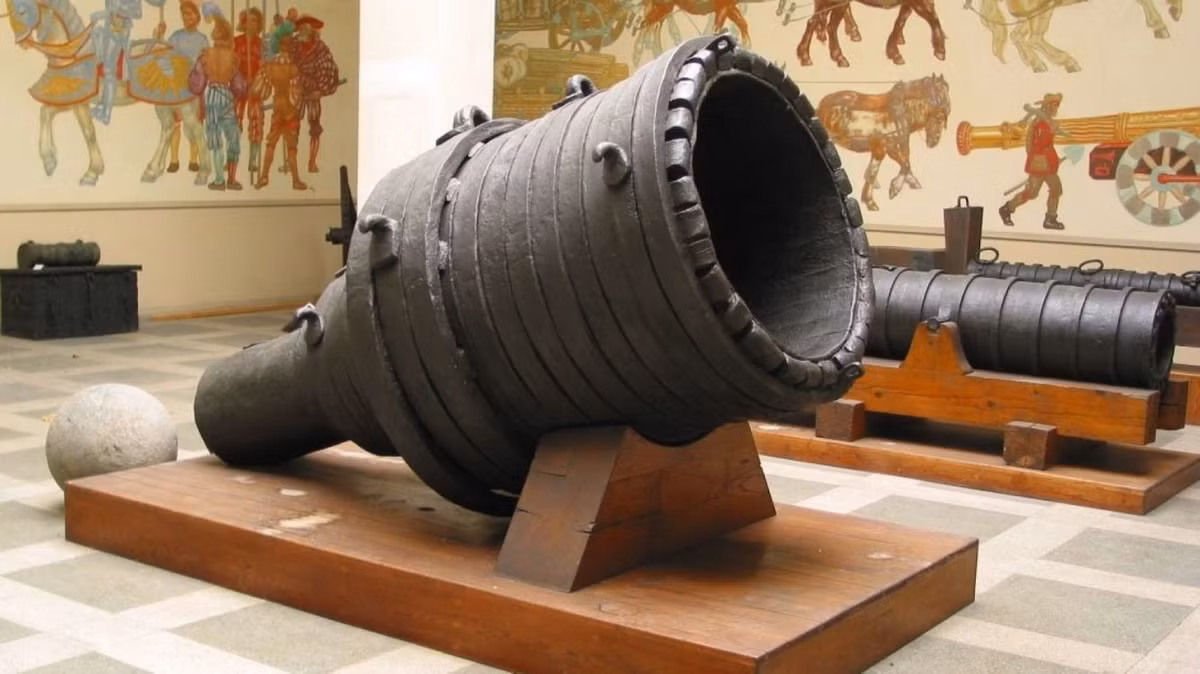 Súng thần công Pumhart von Steyr từng được quân đội Australia sử dụng là nỗi ám ảnh của quân đội đối phương trong thế kỷ 15.