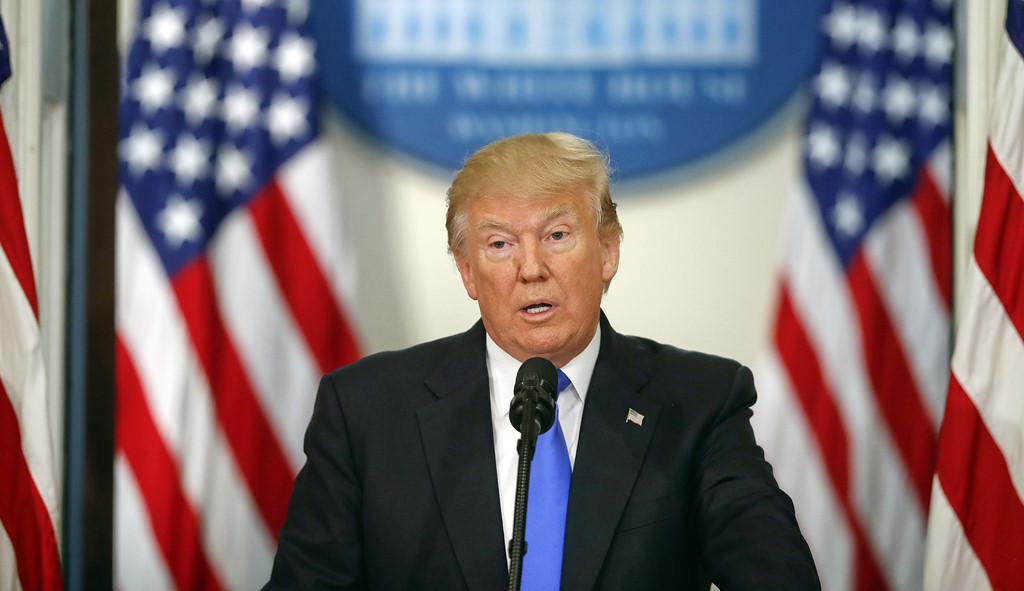 He lo bi mat dang sau khoi tai san khong lo cua ong Trump-Hinh-7