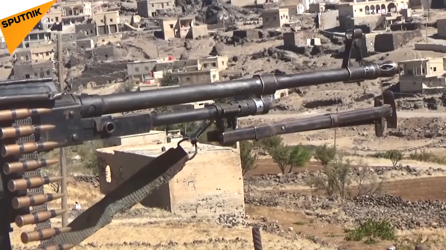 Ở thời điểm hiện tại hệ thống vũ khí tự động của kỹ sư Salam đang sử dung một súng máy PK sử dụng đạn 7.62mm, có tầm bắn hiệu quả lên đến 1.500m, đi kèm với đó là một kính ngắm đêm (nhiều khả năng có nguồn gốc từ Iran). Hệ thống này cũng có hộp tiếp đạn khá lớn cho phép tác chiến trong thời gian dài. Nguồn ảnh: Sputnik.