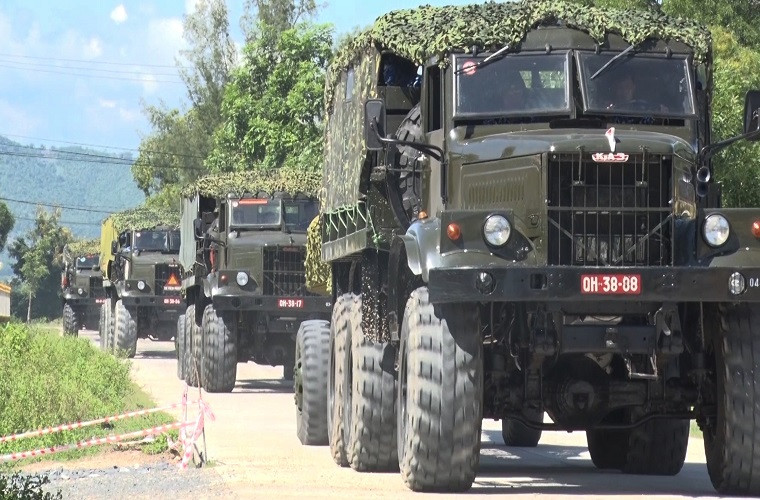 Cũng trong đợt diễn tập bắn đạn thật tại Vùng 4 Hải quân, khẩu pháo được đánh giá uy lực nhất của Hải quân cũng như Pháo binh Việt Nam là M46 130mm đã được thử lửa với các mục tiêu giả định trên biển. Làm nhiệm vụ ngăn chặn và tiêu diệt các phương tiện đổ bộ của địch xâm nhập bờ biển. Nguồn ảnh: Báo Hải quân Việt Nam.