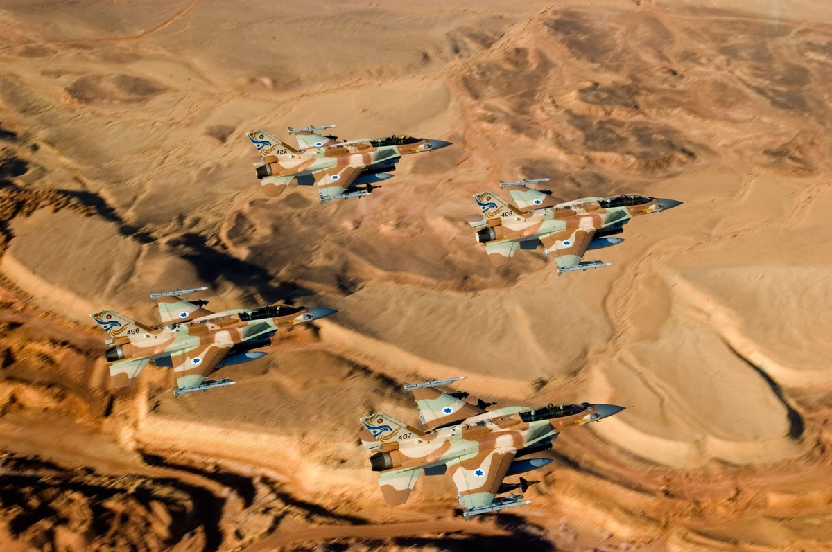 Mặc dù vậy, phi đội chiến đấu cơ Israel đã không xâm phạm biên giới Syria nhưng đây được cho là lần tiếp cận gần nhất của máy bay Israel tới không phận Syria kể từ khi Moscow chuyển cho Damascus hệ thống tên lửa phòng không S-300.