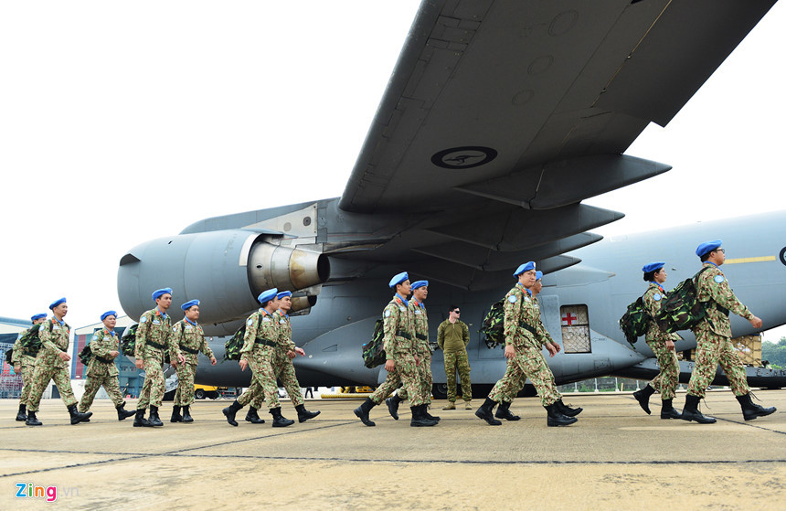 Lực lượng “mũ nồi xanh” Việt Nam sẽ thực hiện nhiệm vụ tại Phái bộ gìn giữ hòa bình Liên Hợp Quốc ở Nam Sudan trong giai đoạn từ 28/9/2018 đến 30/9/2019 với nhiệm vụ trọng tâm là chăm sóc, bảo vệ sức khỏe cho người dân Nam Sudan, nơi đang xảy ra cuộc nội chiến. Nguồn ảnh: Zing.vn