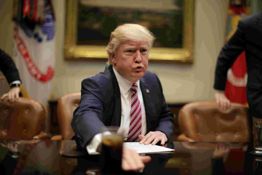 Hinh anh nuoc My xau di duoi thoi Tong thong Trump