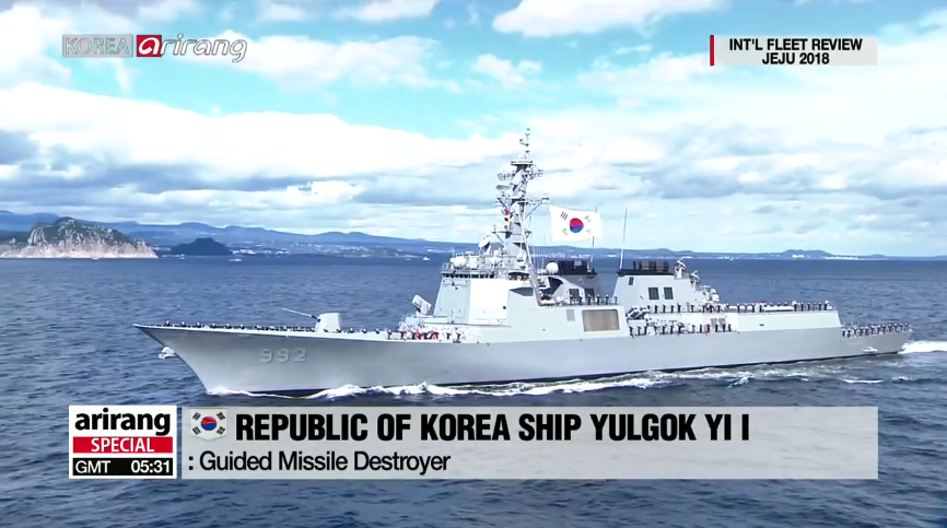 Được biết Hàn Quốc lần đầu tổ chức Lễ duyệt binh hạm đội quốc tế là vào năm 1998, nhân kỷ niệm 50 năm ngày thành lập quân đội. Đây là một sự kiện tiêu biểu của Hải quân Hàn Quốc, được tổ chức 10 năm một lần, và năm nay là lần tổ chức thứ ba. Nguồn ảnh: Arirang.