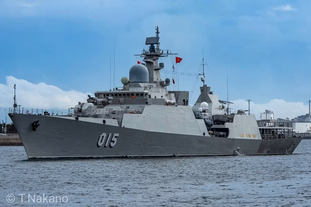 Các tàu hộ vệ Gepard 3.9 Việt Nam có thể hoạt động liên tục trên biển trong vòng 15 ngày với phạm vi hoạt động tối đa lên đến 7.000km với vận tốc di chuyển trung bình ở mức 10 hải lý/giờ. Nguồn ảnh: T.Nakano.