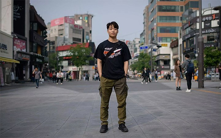 Hình ảnh năng động của cậu sinh viên Hàn Quốc Lim Jun-beom, 24 tuổi.