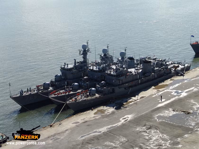 Với điểm đến của tàu Yeosu PCC-765 là Đà Nẵng, thì khả năng cao con tàu sẽ được biên chế về Bộ Tư lệnh Vùng 3 Hải quân. Việc tiếp nhận thêm 1 tàu lớp Pohang sẽ tăng cường năng lực cho đội tàu mặt nước của Hải quân Việt Nam. Đồng thời, thể hiện tình hữu nghị tốt đẹp giữa 2 nước Hàn Quốc và Việt Nam. Nguồn ảnh: Panzerk