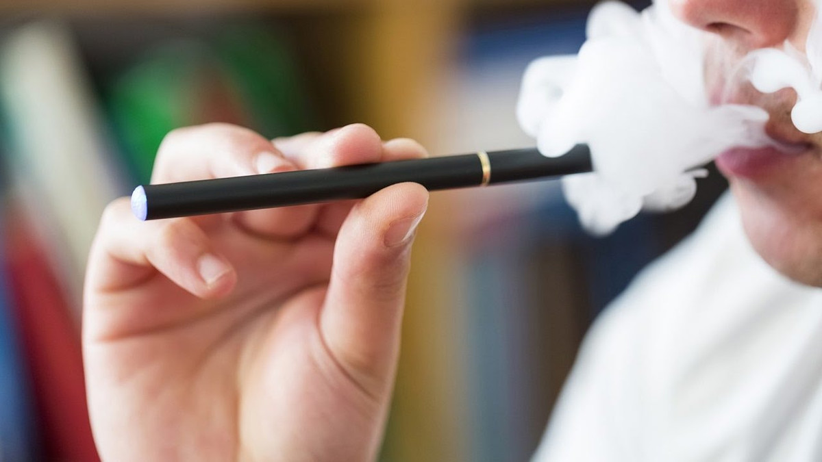 Thuốc lá điện tử vitamin được cho là cung cấp các vitamin và các thành phần thiên nhiên