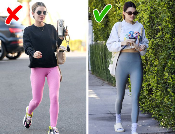 Mặc legging với áo nỉ bo rộng . Phối áo nỉ rộng dài với legging không quá xấu song không tôn lên được vẻ thời thượng. Thay vào đó, bạn nên phối legging cạp cao với chiếc áo croptop. Bằng cách này, phụ nữ sẽ khoe khéo được các đường cong cơ thể mà vẻ ngoài vô cùng trẻ trung, năng động.