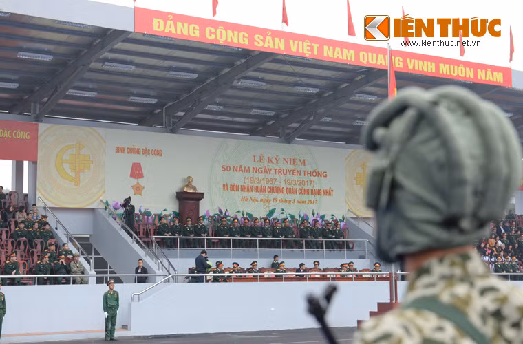 Sáng ngày hôm qua (19/3), tại Hà Nội, Binh chủng Đặc công đã tổ chức lễ kỷ niệm 50 năm thành lập (19-3-1967/19-3-2017).