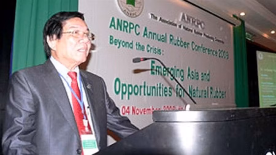 Cựu chủ tịch tập đoàn cao su bị khởi tố