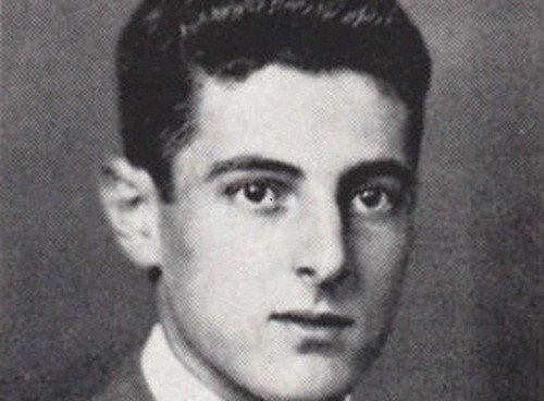 Francis Crowley khi 12 tuổi.