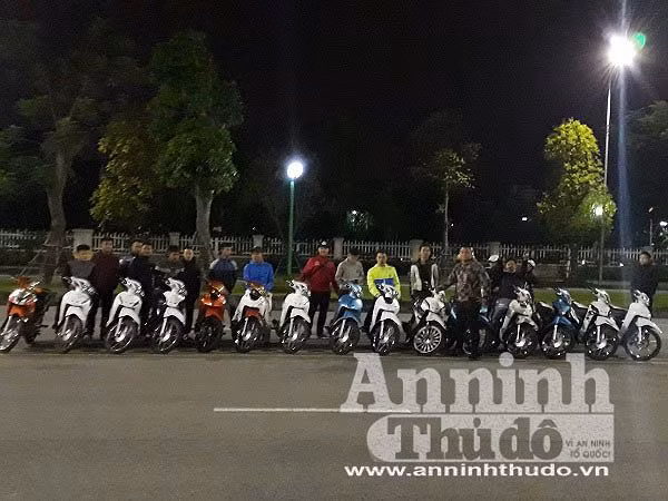 Các thành viên trong nhóm thường sinh sống quanh khu vực quận Long Biên.