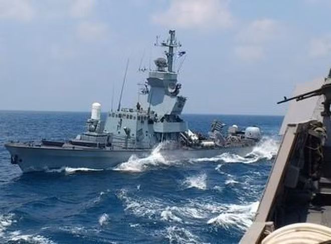 Sau nâng cấp, số lượng tên lửa hành trình chống hạm RGM-84 mà Sa'ar 4.5 mang theo đã tăng gấp đôi lên thành 8 quả, đi kèm với đó là 32 tên lửa phòng không tầm ngắn Barak 1 bố trí trong các ống phóng thẳng đứng.