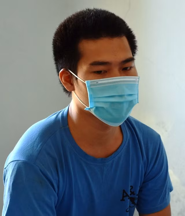  Lập Faecbook giả bán lan đột biến để lừa hơn 200 triệu đồng: Nguyễn Minh Tiến (29 tuổi, trú TP Tam Kỳ, tỉnh Quảng Nam) đã giả facebook của người chuyên bán hoa lan rồi nói với nạn nhân góp vốn chơi lan chung chỉ trong thời gian ngắn, Tiến đã lừa đảo hàng trăm triệu đồng của người mê lan. Ngày 31/5, Tiến bị Công an Quảng Nam đã khởi tố, bắt tạm giam.