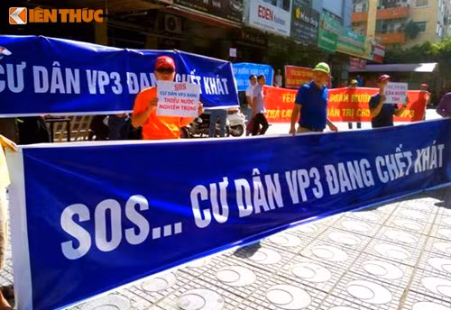 Hang loat vu dan Thu do khon kho vi mat nuoc ngay nang nong