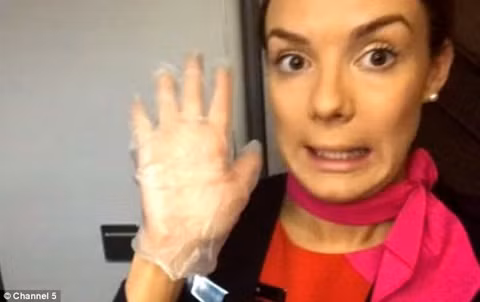 Lo bi mat khong ai biet cua tiep vien tren may bay-Hinh-2