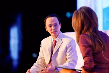  2. Trịnh Văn Quyết - Lê Thị Ngọc Diệp Tính tới phiên giao dịch 30/12, ông Trịnh Văn Quyết - Chủ tịch Tập đoàn FLC và bà Lê Thị Ngọc Diệp đứng đầu danh sách cặp vợ chồng giàu nhất trên TTCK. Ảnh: Vietnamnet.