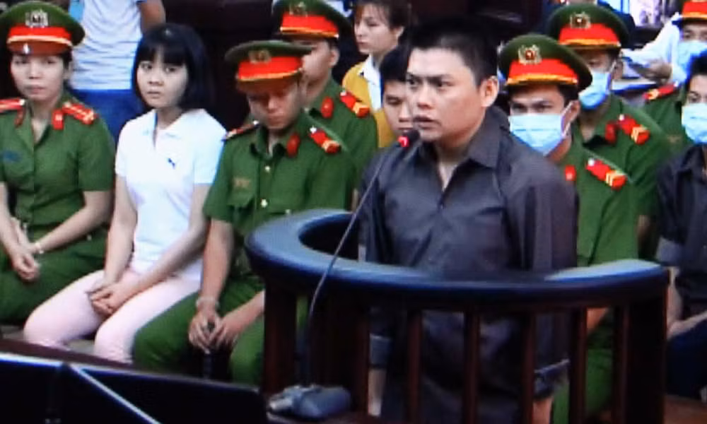 Các bị cáo tại tòa. Nguồn ảnh: Vietnamnet