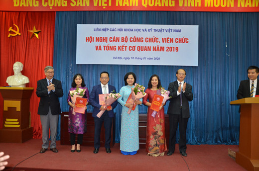 Nang cao vai tro va phat trien Lien hiep Hoi Viet Nam-Hinh-2