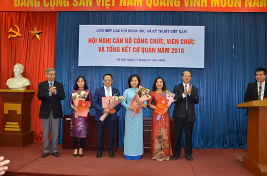 Nang cao vai tro va phat trien Lien hiep Hoi Viet Nam-Hinh-2