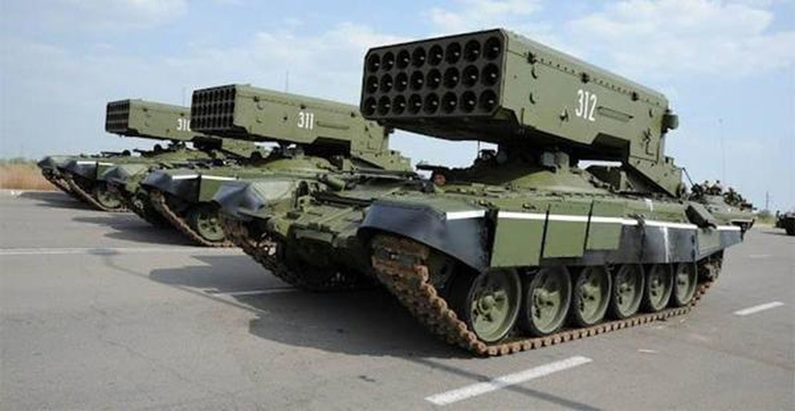 TOS-1A Solntsepek là phiên bản mới nhất của hệ thống súng phun lửa TOS-1 được phát triển bởi Cục Thiết kế Omsk Transmash. Năm 2001, Quân đội Nga chính thức đưa TOS-1A vào biên chế, Tháng 12/2017, lực lượng Bảo vệ Hạt nhân, Sinh học và Hóa học trên không đã ký hợp đồng mua 20 hệ thống TOS-1A Solntsepek. Hệ thống này hỗ trợ hỏa lực trực tiếp cho các xe tăng chiến đấu chủ lực và các phương tiện chiến đấu bộ binh.