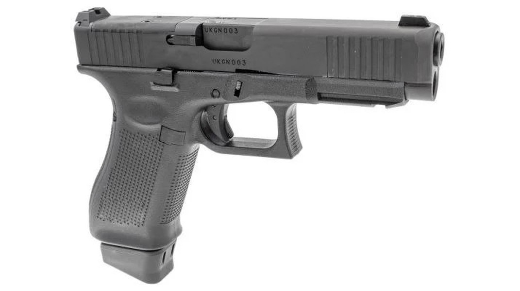 PL-15K dự kiến có tuổi thọ ngang ngửa các mẫu súng Glock do Áo sản xuất, tương đương với 40.000-50.000 phát đạn.