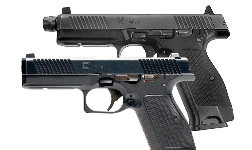 Súng PL-15K sử dụng cụm khóa nòng xoay, giống phần lớn các loại súng nòng ngắn trên thế giới. Phiên bản PL-15 tiêu chuẩn dài 207 mm, trong đó chiều dài nòng là 120 mm.