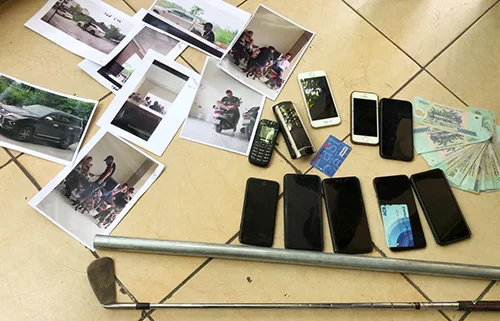 Tang vật vụ án.