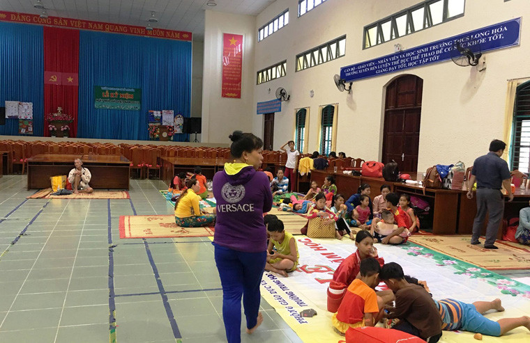 Các trụ sở UBND xã, trường học ở Cần Giờ là nơi tránh báo cho hàng nghìn người dân huyện vùng biển ở TP.HCM.