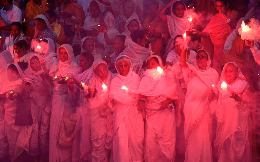 Ruc ro le hoi anh sang Diwali 2015-Hinh-7