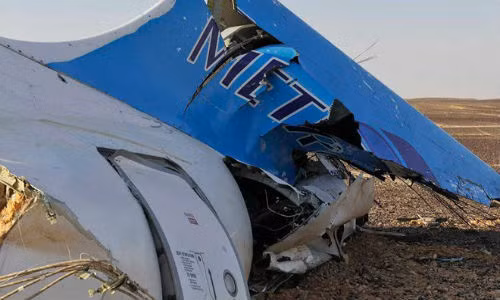 May bay Nga roi tai Ai Cap da bi vo tren khong?