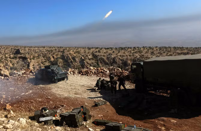 Lực lượng người Kurd tham gia vào chiến dịch quân sự giải phóng thị trấn Sinjar khỏi IS.