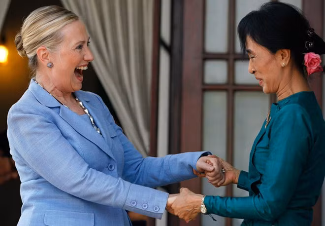 Cuoc doi nguoi phu nu noi tieng nhat Myanmar-Hinh-10