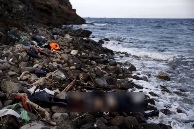 Khung hoang nhap cu: Giac mo va ac mong ti nan-Hinh-2