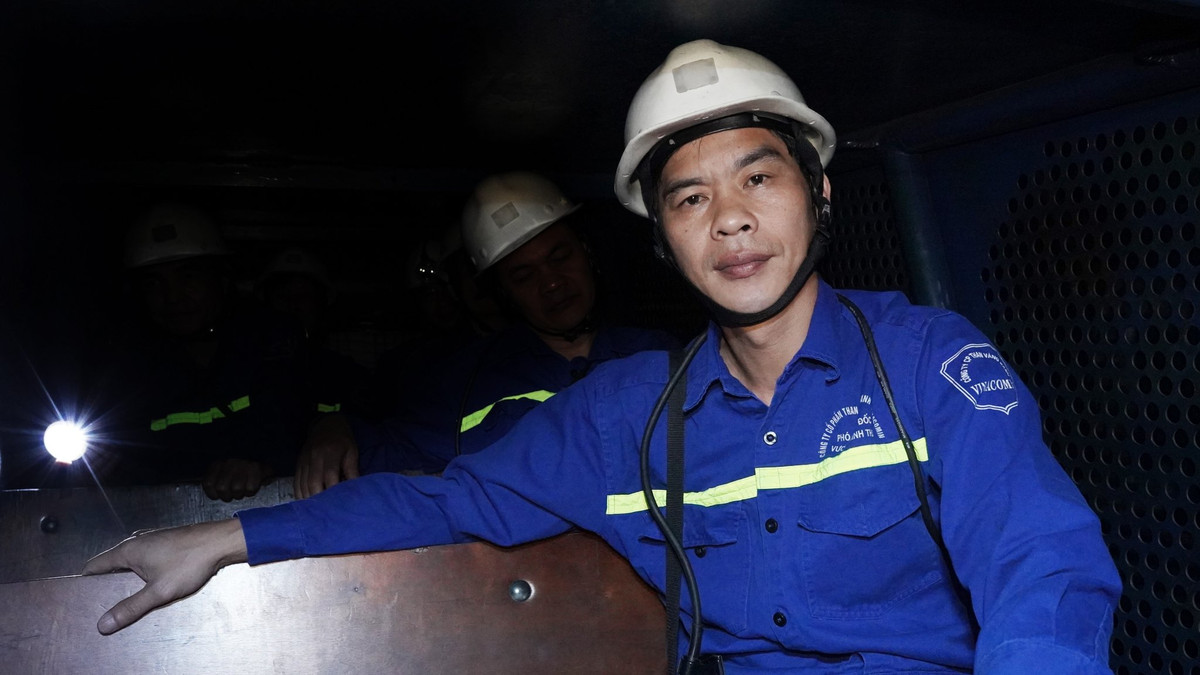 Pho Giam doc Vinacomin Vuong Minh Thu: Tran tro voi... cong nhan mo