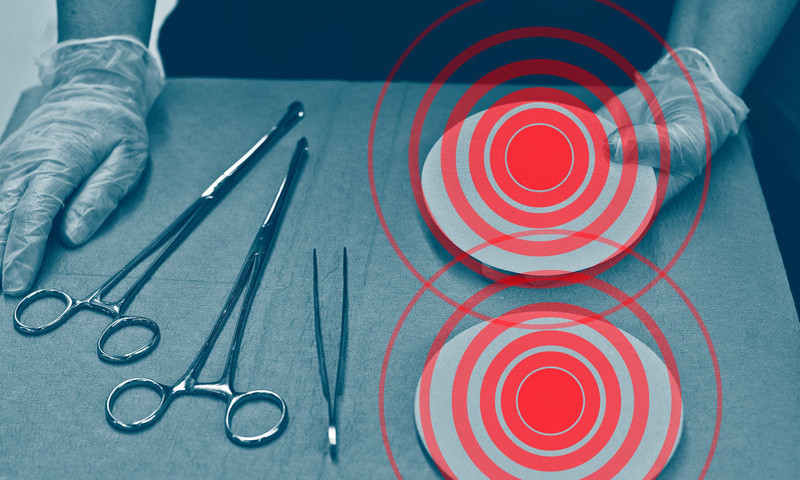 Hang tram phu nu My bi ung thu mau do nang nguc