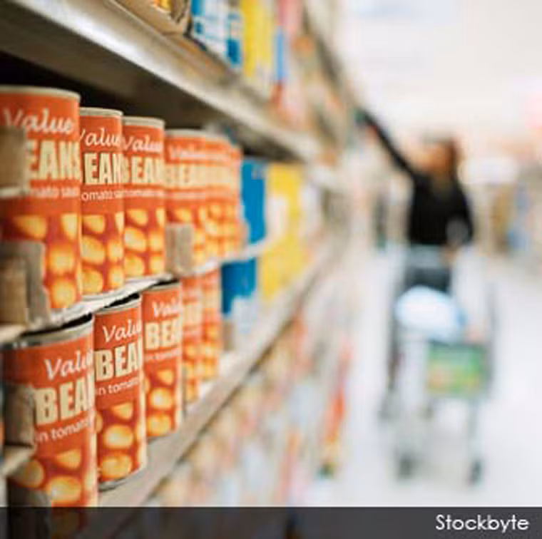 Hạn chế đồ đóng hộp. Kết luận nghiên cứu tiết lộ, các loại hộp nhựa có khả năng chứa BPA - hóa chất có khả năng gây mất cân bằng nội tiết tố liên quan đến khả năng sinh sản, sự phát triển của thai nhi và nhiều vấn đề sức khỏe khác. Để bảo vệ sức khỏe, cố gắng hạn chế sử dụng chúng càng nhiều càng tốt.